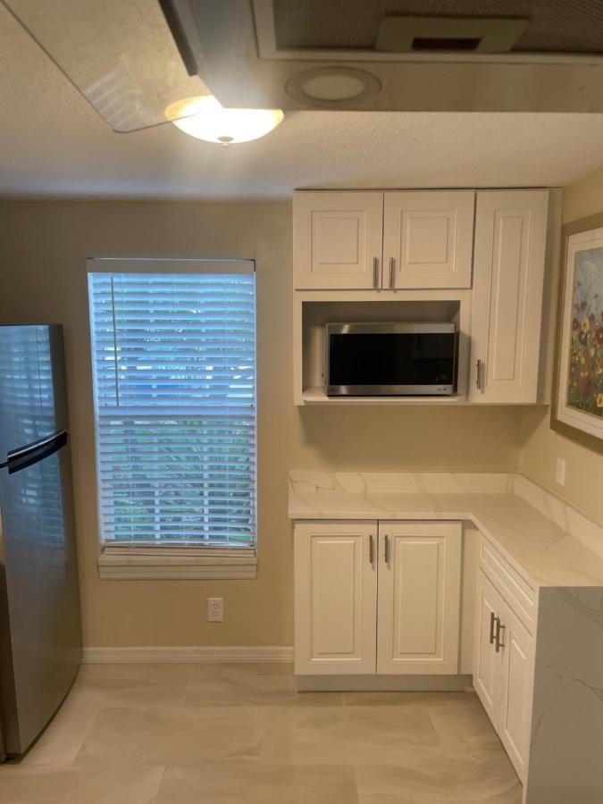 Coastal Townhome In Jupiter 1 Mile To Beach! Экстерьер фото