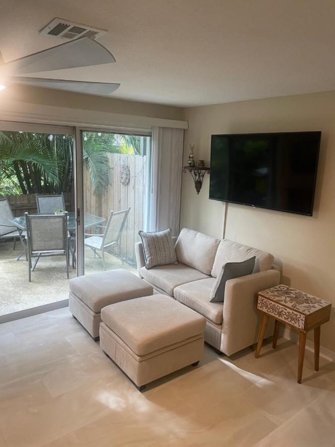 Coastal Townhome In Jupiter 1 Mile To Beach! Экстерьер фото